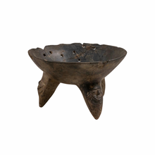 Load image into Gallery viewer, Ancient Ecuadorian Tripod Vessel
