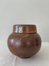 Load image into Gallery viewer, Ken Stevens Studio Pottery
