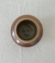 Load image into Gallery viewer, Ken Stevens Studio Pottery
